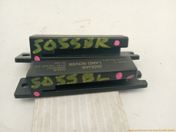 Land Rover LR4 Pair Of Rear Keyless Entry Antenna Module