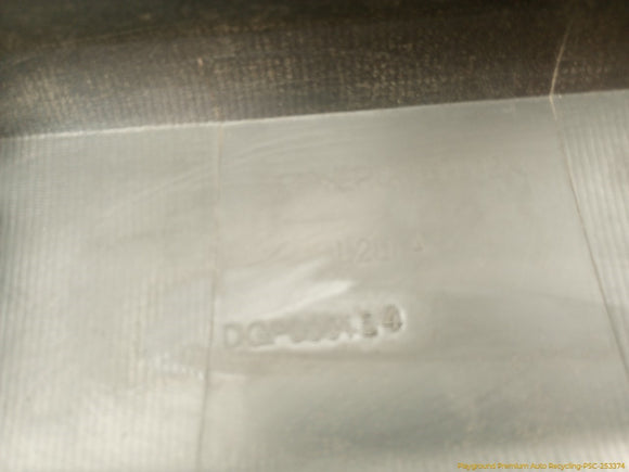 Land Rover LR3 Driver Left Rear Fender Flare & Door Molding