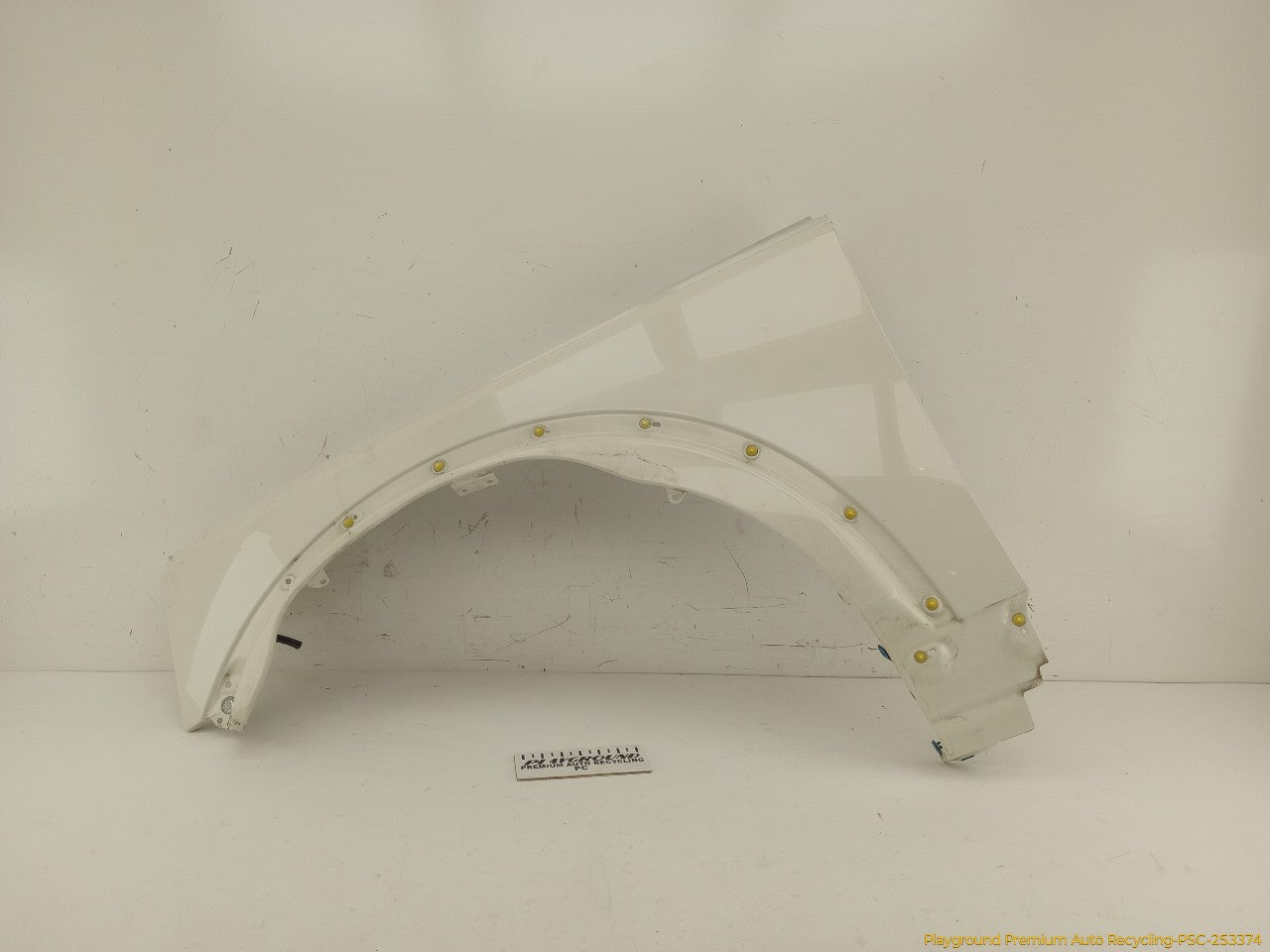 Land Rover LR3 Driver Left Front Fender