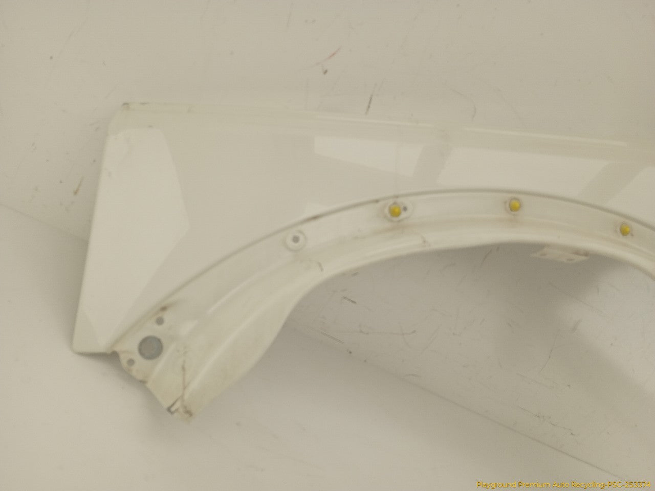 Land Rover LR3 Driver Left Front Fender