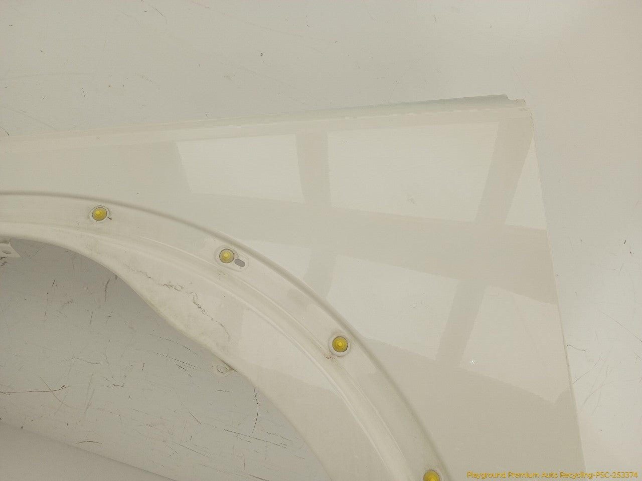 Land Rover LR3 Driver Left Front Fender