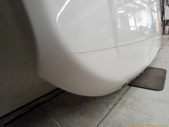 Land Rover LR3 Hood Bonnet Panel