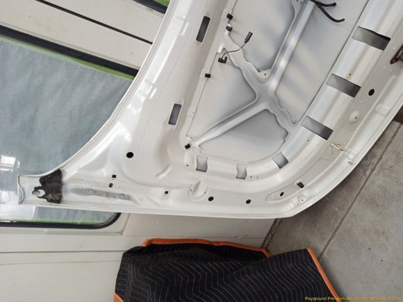 Land Rover LR3 Hood Bonnet Panel