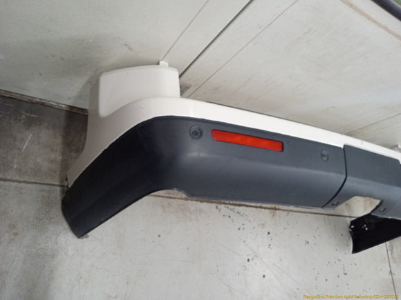 Land Rover LR4 Rear Bumper Cover