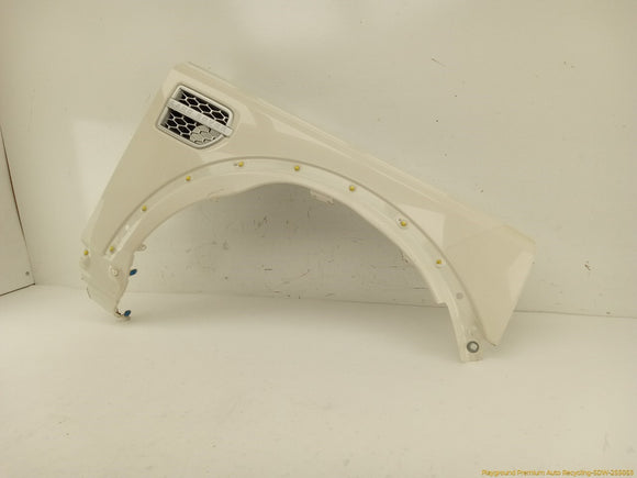 Land Rover LR4 Passenger Right Front Fender