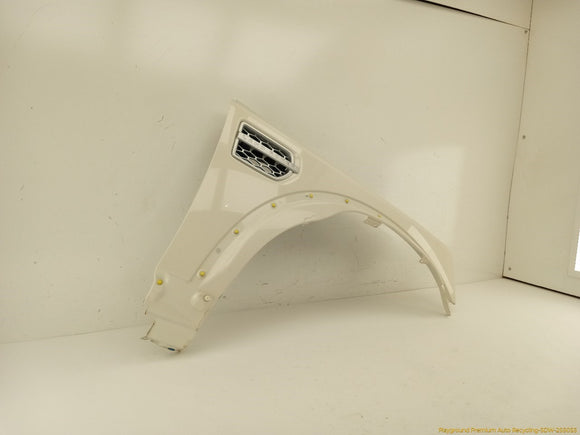 Land Rover LR4 Passenger Right Front Fender