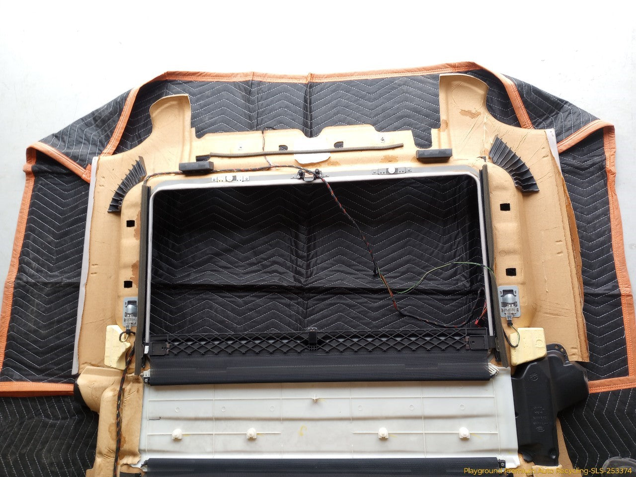 Land Rover LR3 Headliner