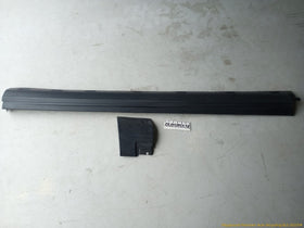 Land Rover LR3 Driver Left Rocker Panel Side Skirt