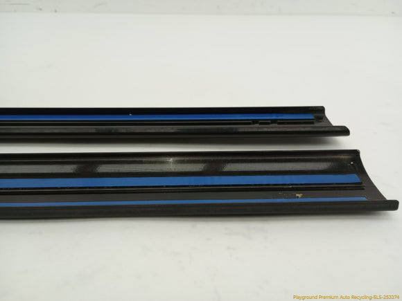 Land Rover LR3 Pair Of Rear Quarter Window Upper Trim