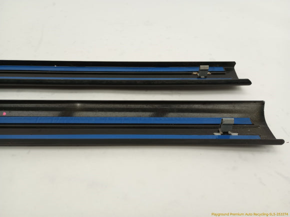 Land Rover LR3 Pair Of Rear Quarter Window Upper Trim