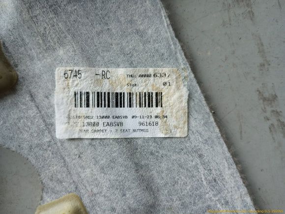 Land Rover LR4 Middle Section Floor Carpet