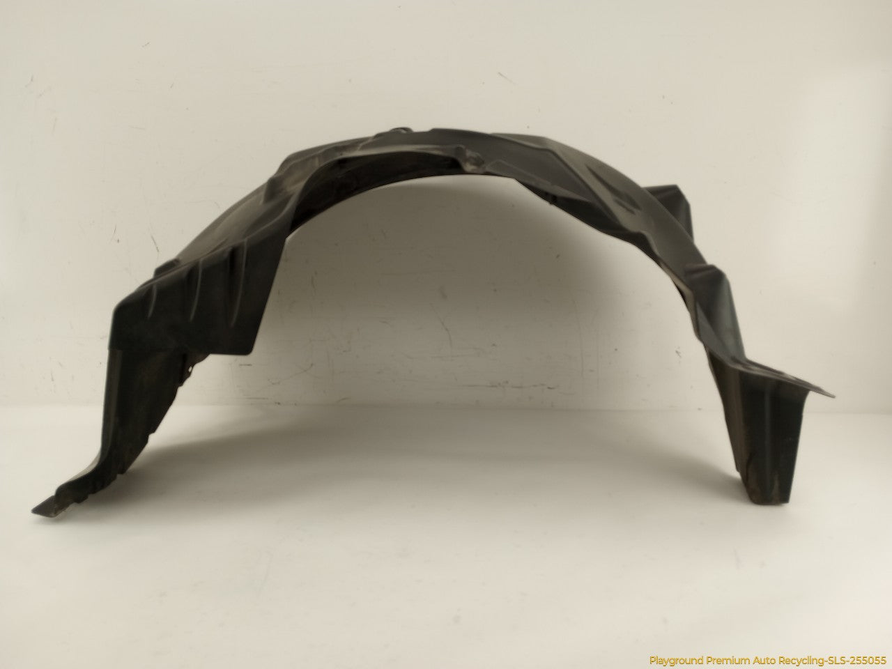 Land Rover LR4 Passenger Right Front Inner Fender Liner - 0