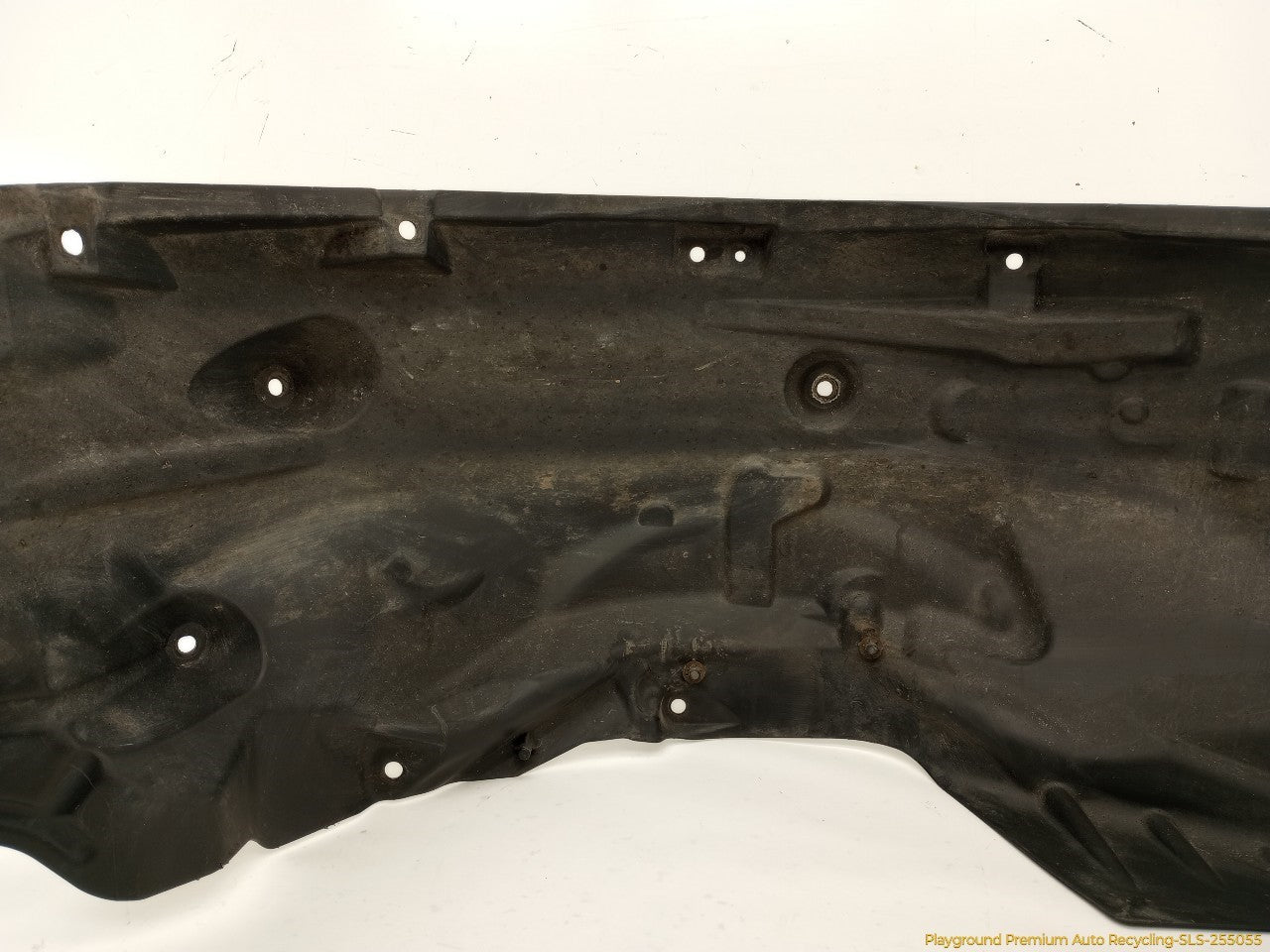 Land Rover LR4 Passenger Right Front Inner Fender Liner