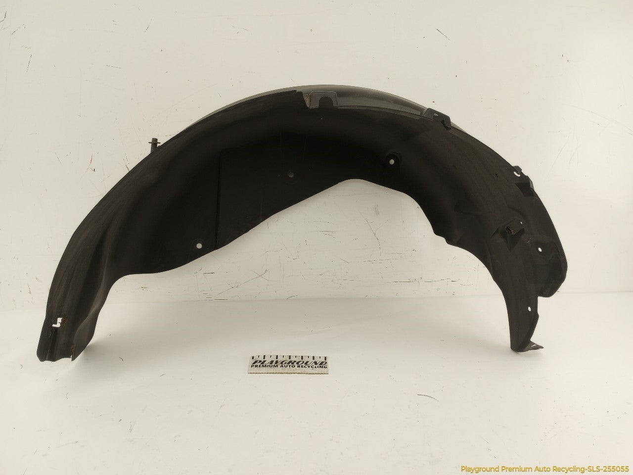 Land Rover LR4 Driver Left Rear Inner Fender Liner