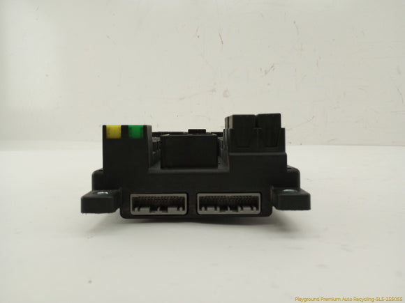 Land Rover LR4 Engine Fuse Box