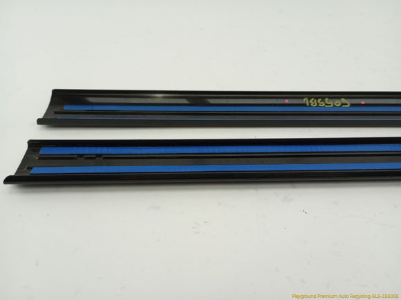 Land Rover LR4 Pair Of Rear Quarter Window Upper Trim