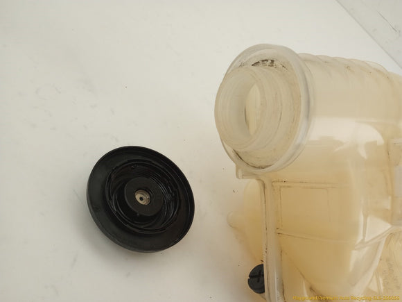 Land Rover LR4 Coolant Reservoir