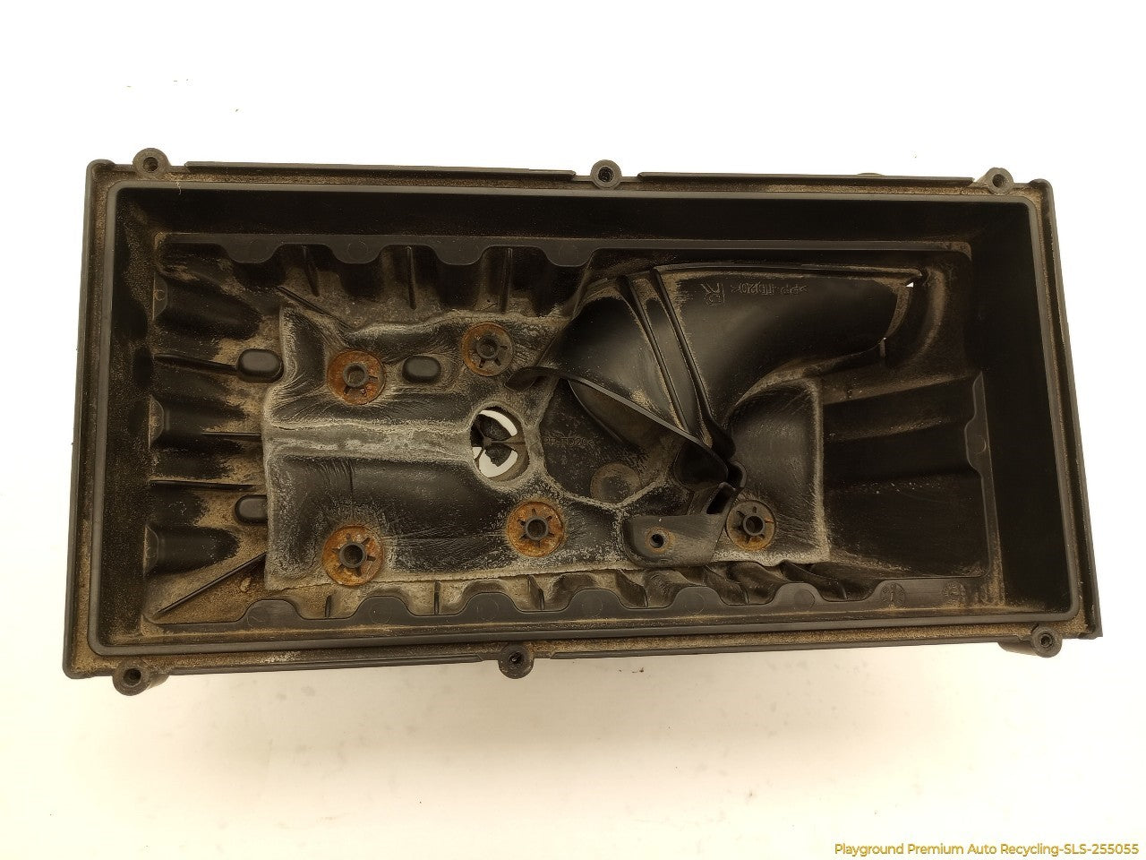 Land Rover LR4 Passenger Right Air Cleaner Housing Box