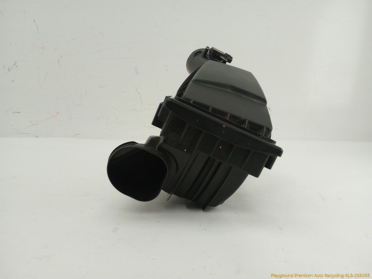Land Rover LR4 Driver Left Air Cleaner Housing Box