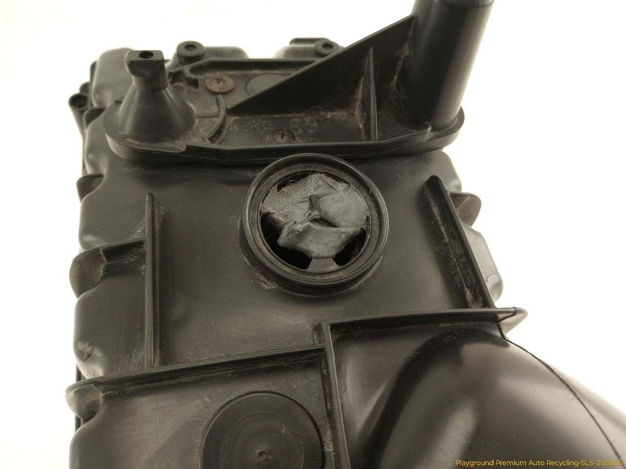 Land Rover LR4 Driver Left Air Cleaner Housing Box