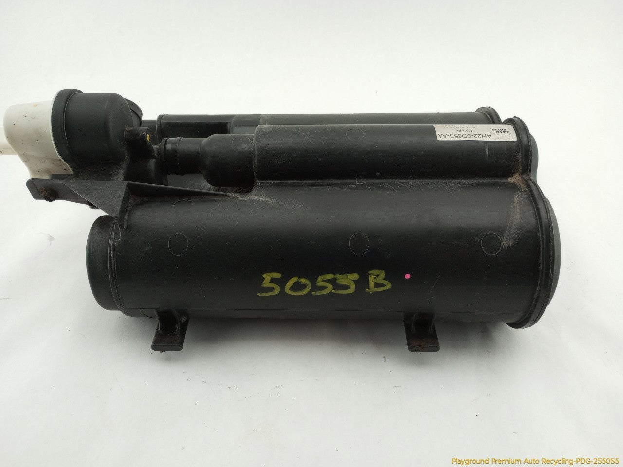 Land Rover LR4 Fuel Vapor Charcoal Canister