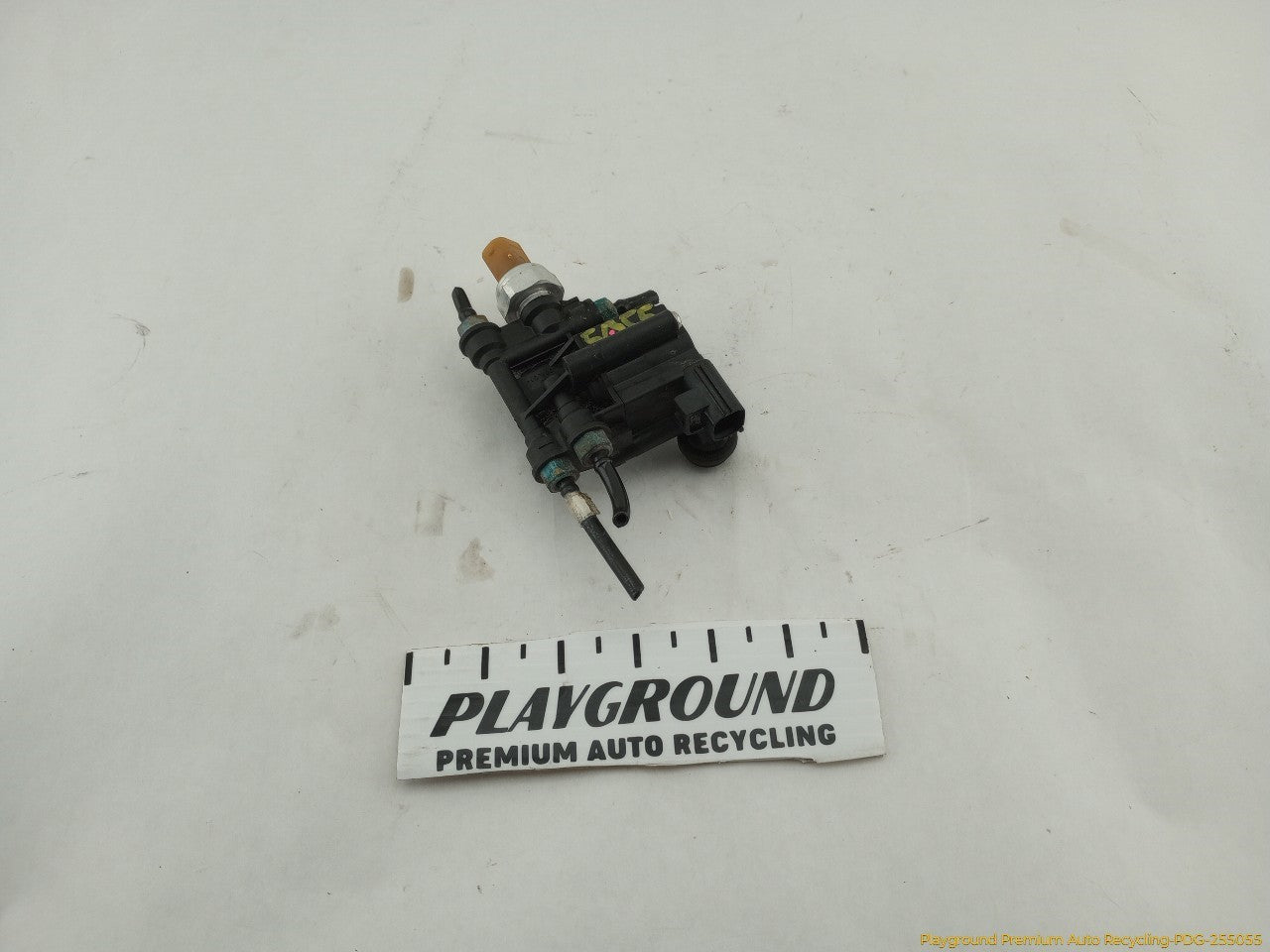 Land Rover LR4 Air Suspension Transfer Relief Valve