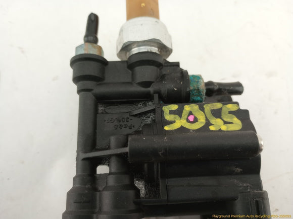 Land Rover LR4 Air Suspension Transfer Relief Valve