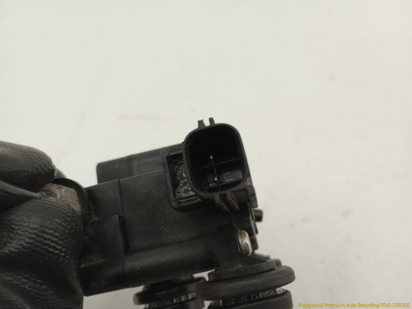 Land Rover LR4 Air Suspension Transfer Relief Valve