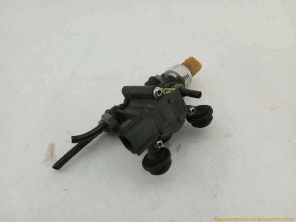 Land Rover LR4 Air Suspension Transfer Relief Valve