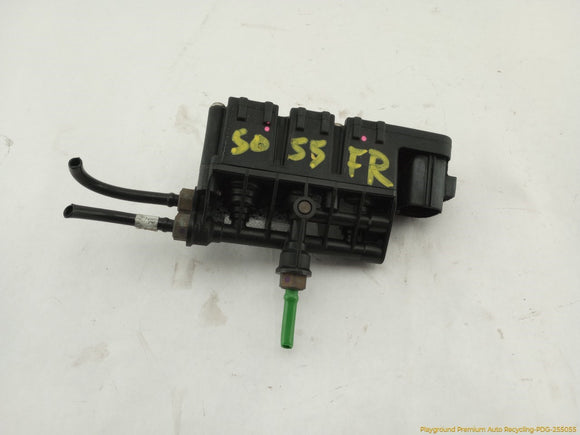 Land Rover LR4 Passenger Right Front Air Suspension Valve Block