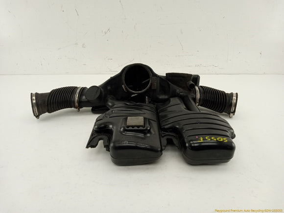 Land Rover LR4 Air Cleaner Resonator