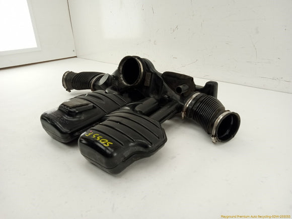 Land Rover LR4 Air Cleaner Resonator