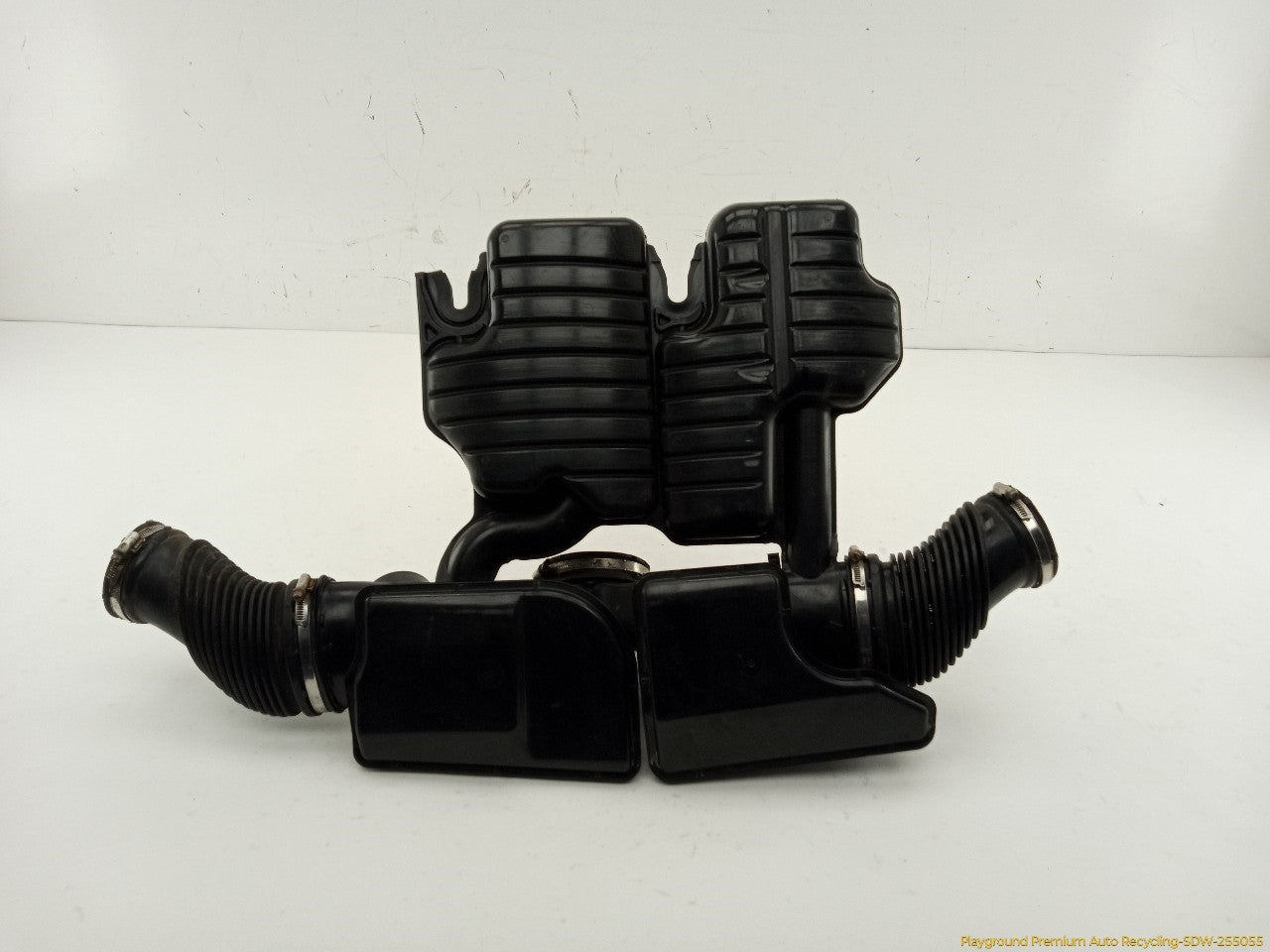 Land Rover LR4 Air Cleaner Resonator