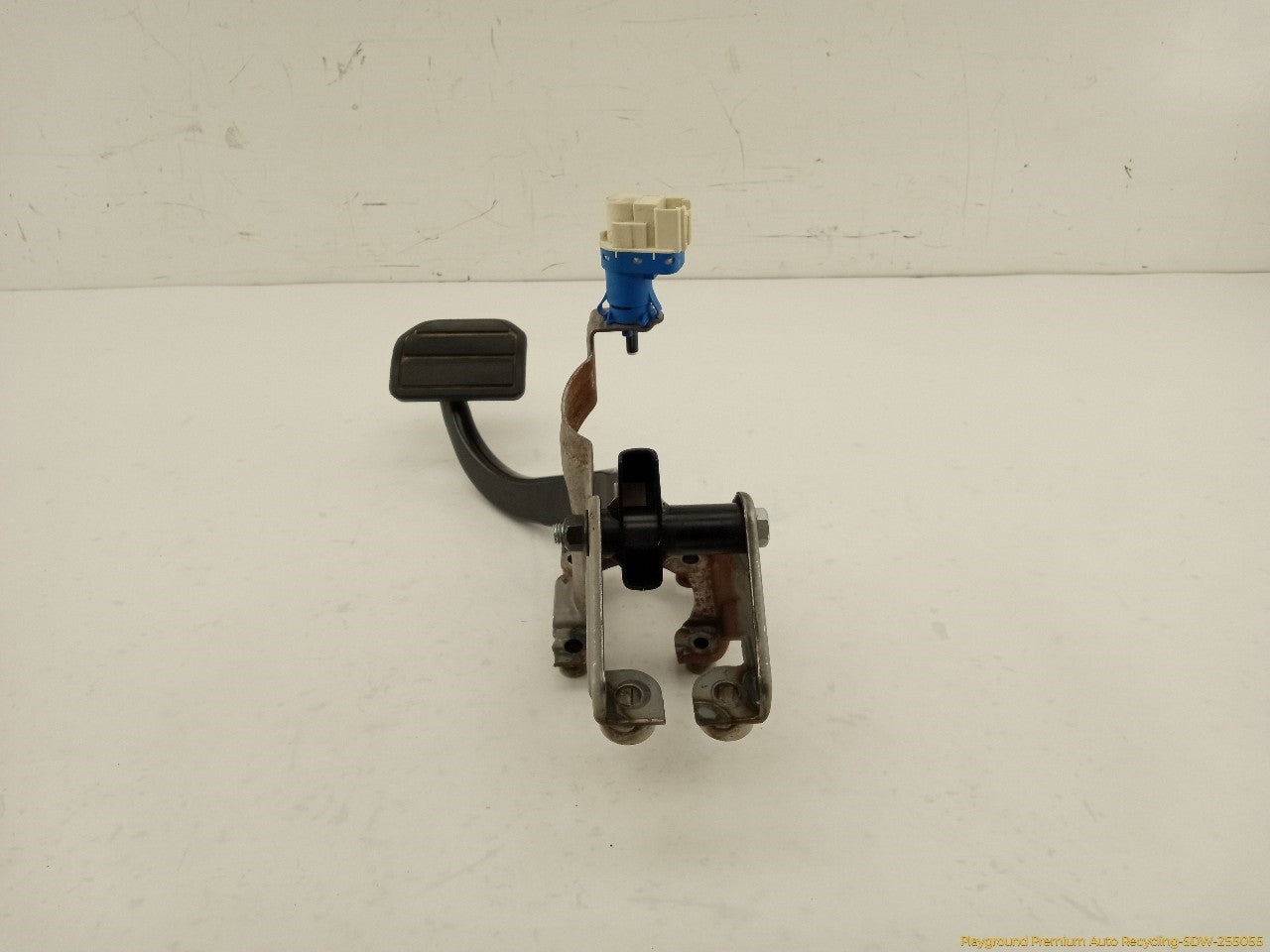 Land Rover LR4 Brake Pedal