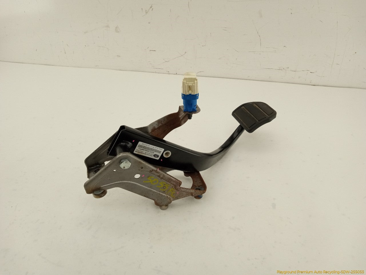 Land Rover LR4 Brake Pedal