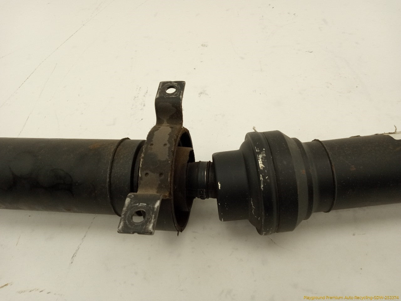 Land Rover LR3 Rear Drive Shaft