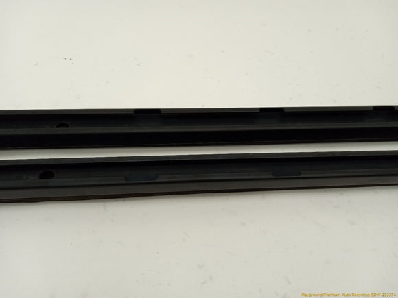 Land Rover LR3 Pair Of Roof Rail Racks