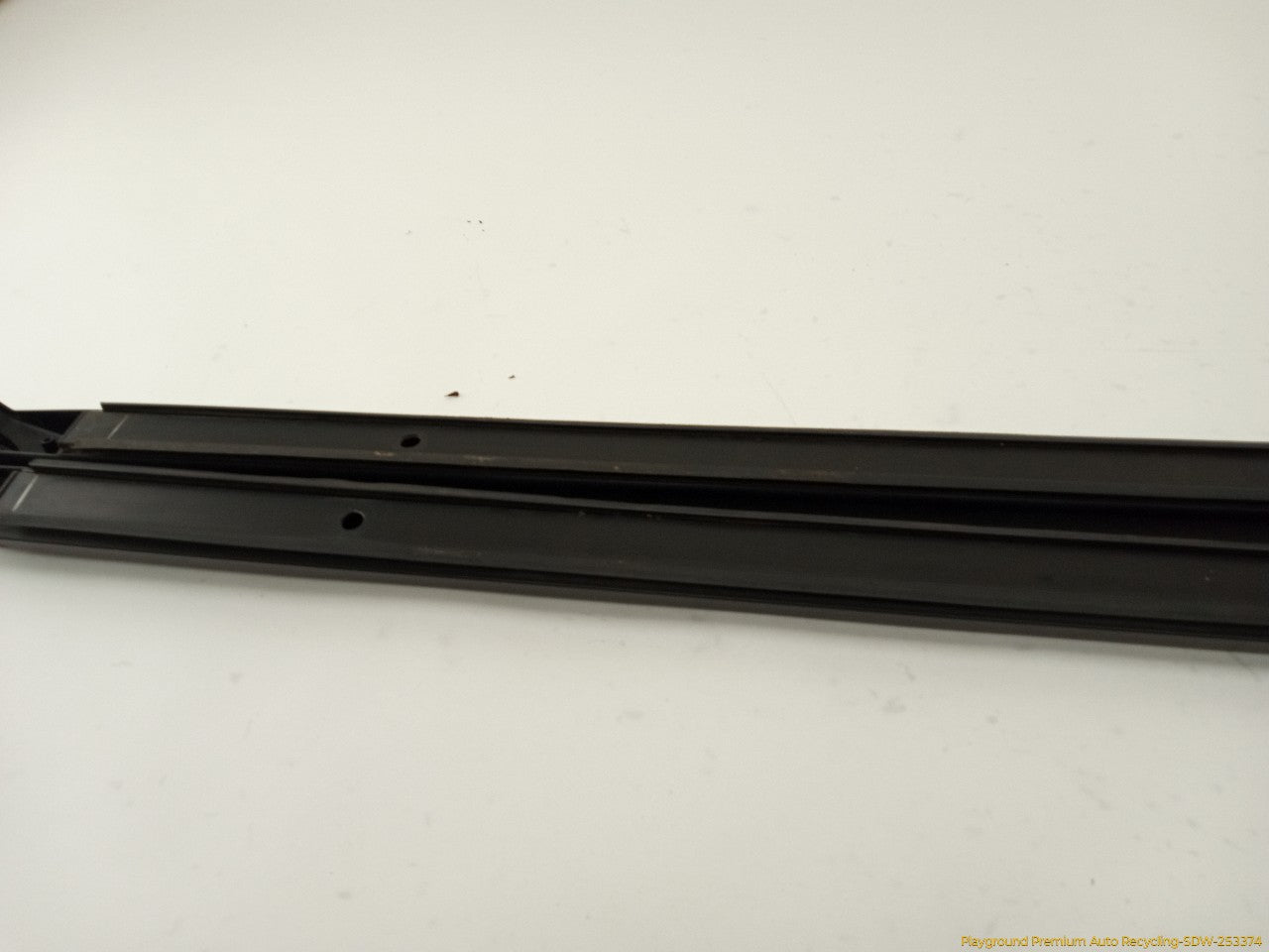 Land Rover LR3 Pair Of Roof Rail Racks