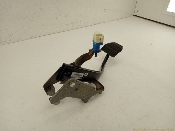 Land Rover LR3 Brake Pedal