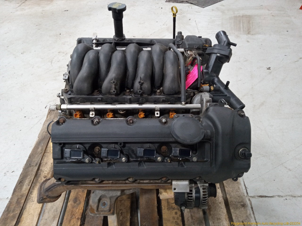 Land Rover LR3 Engine Assembly