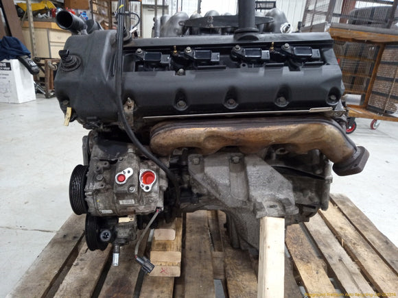 Land Rover LR3 Engine Assembly