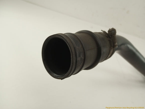 Land Rover LR4 Fuel Filler Neck
