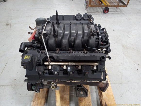 Land Rover LR4 Engine Assembly