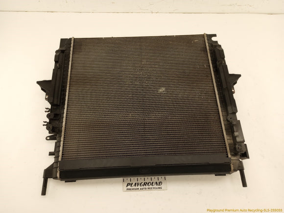 Land Rover LR4 Radiator