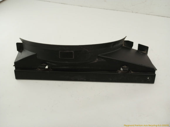 Land Rover LR4 Radiator Shroud