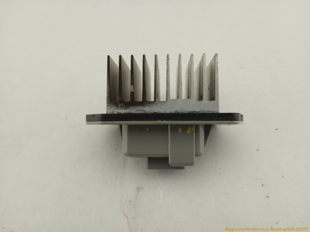Land Rover LR3 Rear Blower Motor Resistor