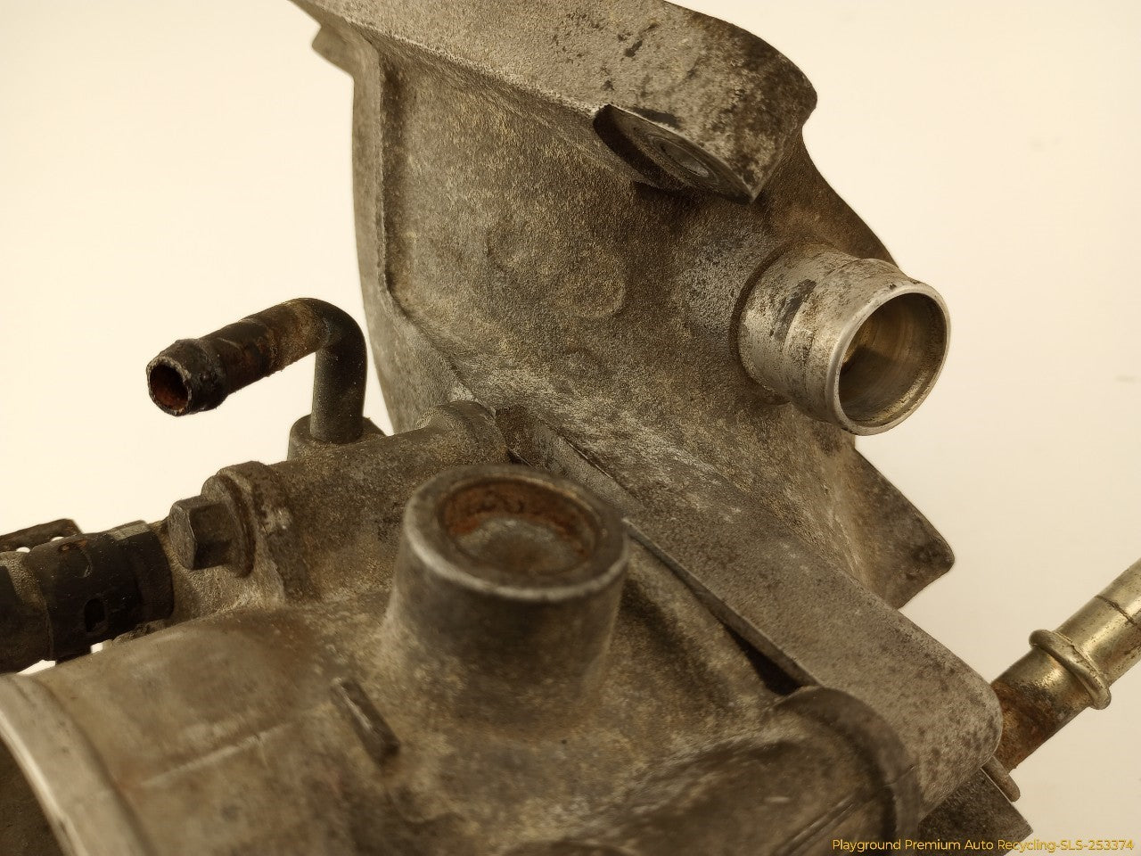 Land Rover LR3 Throttle Body