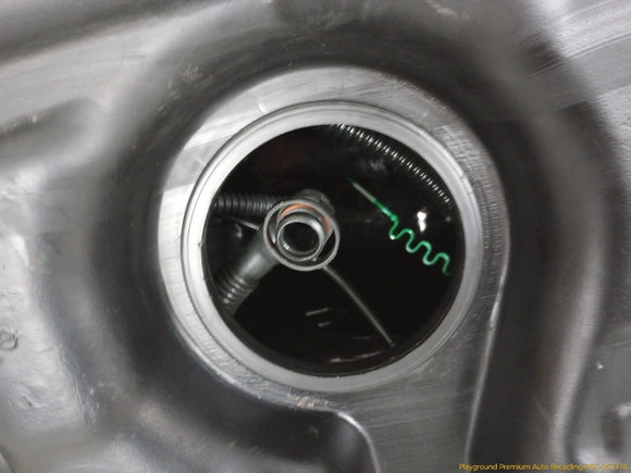 Land Rover LR3 Fuel Gas Tank