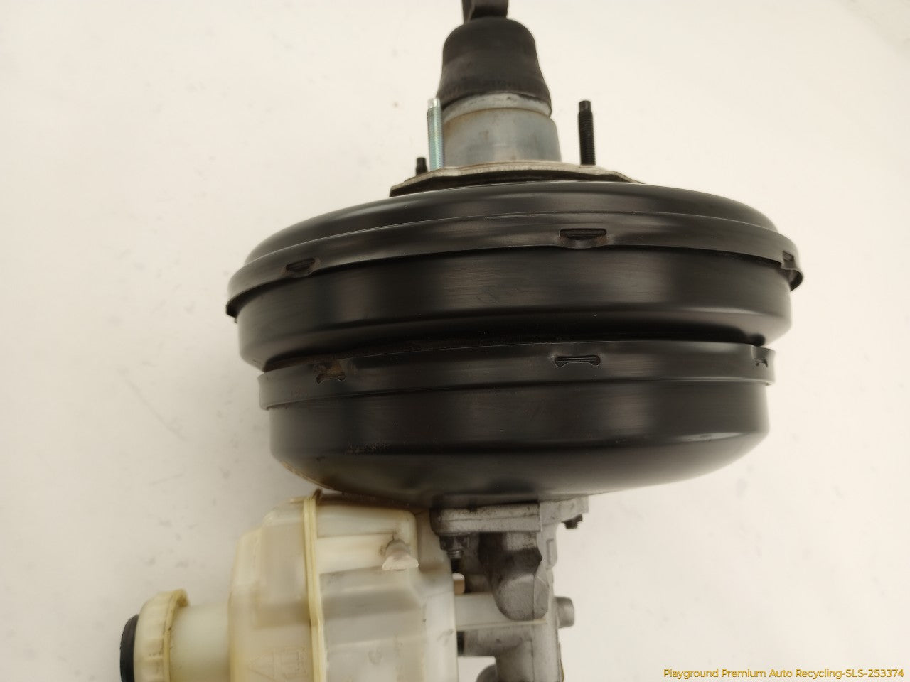 Land Rover LR3 Power Brake Booster