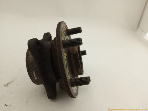 Land Rover LR3 Driver Left Front Wheel Bearing Hub